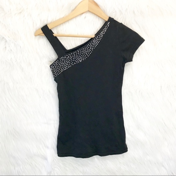 Glamorous elegant asymmetrical one shoulder - Picture 4 of 8